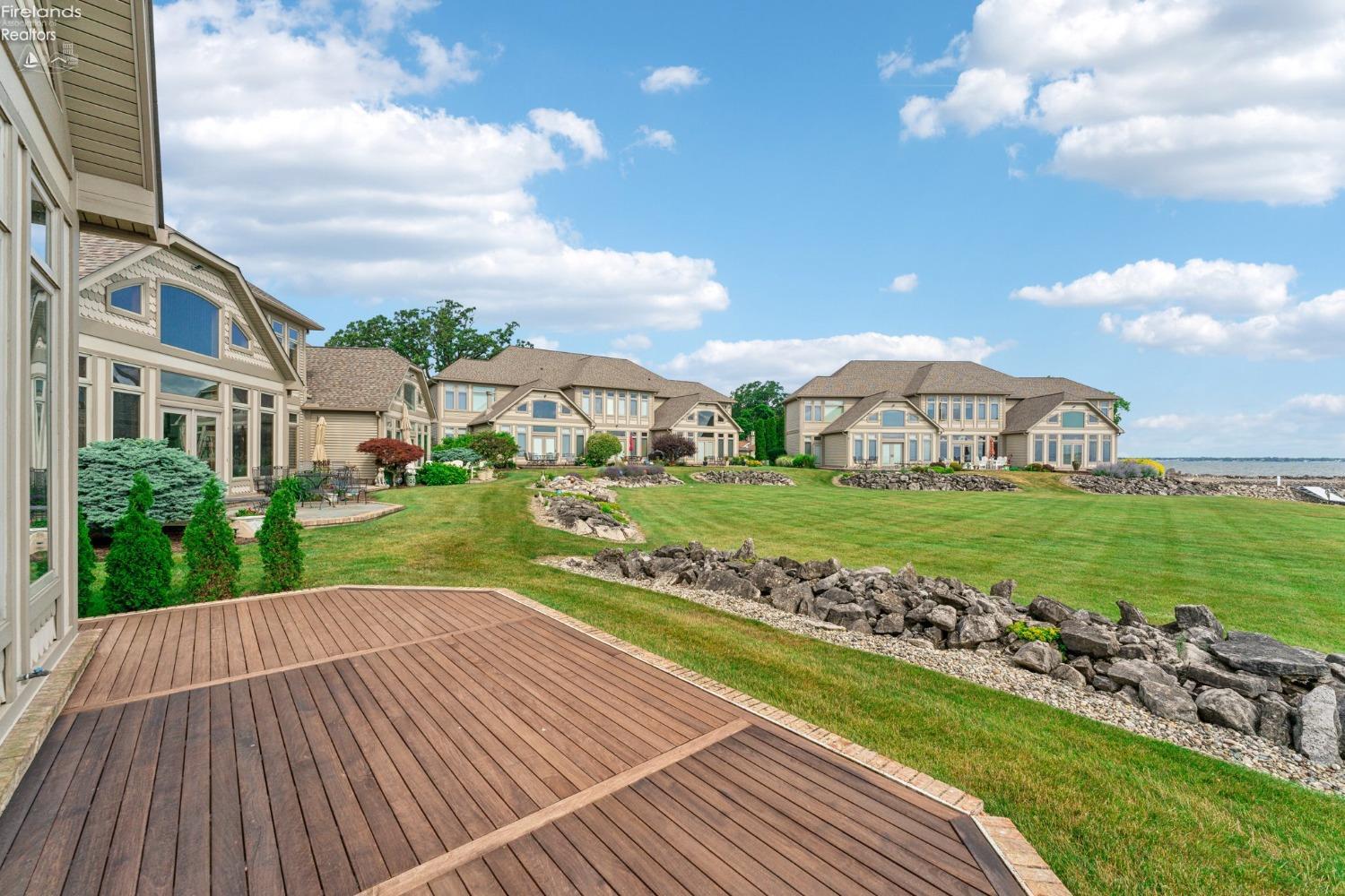 123 Glacial Lane 1C