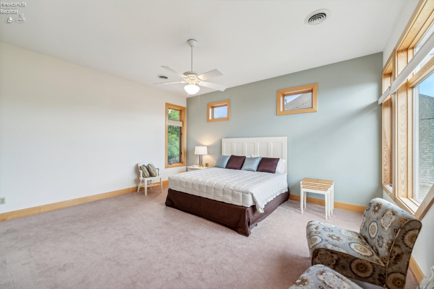 123 Glacial Lane 1C