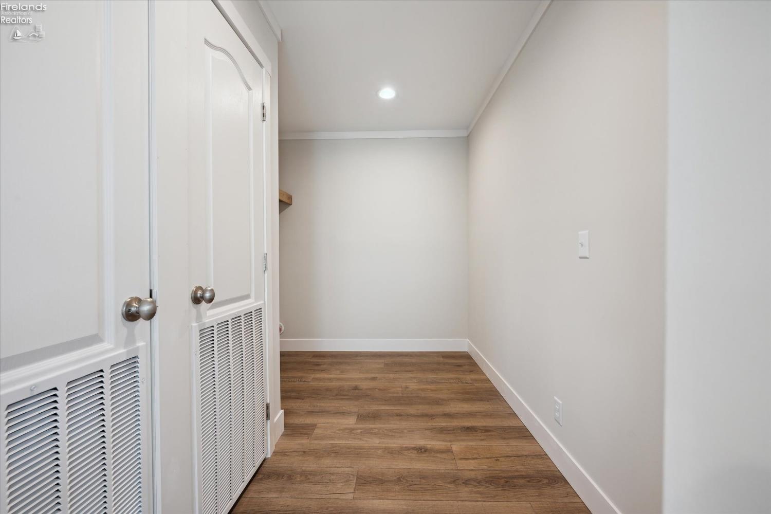 525 W 2nd Street