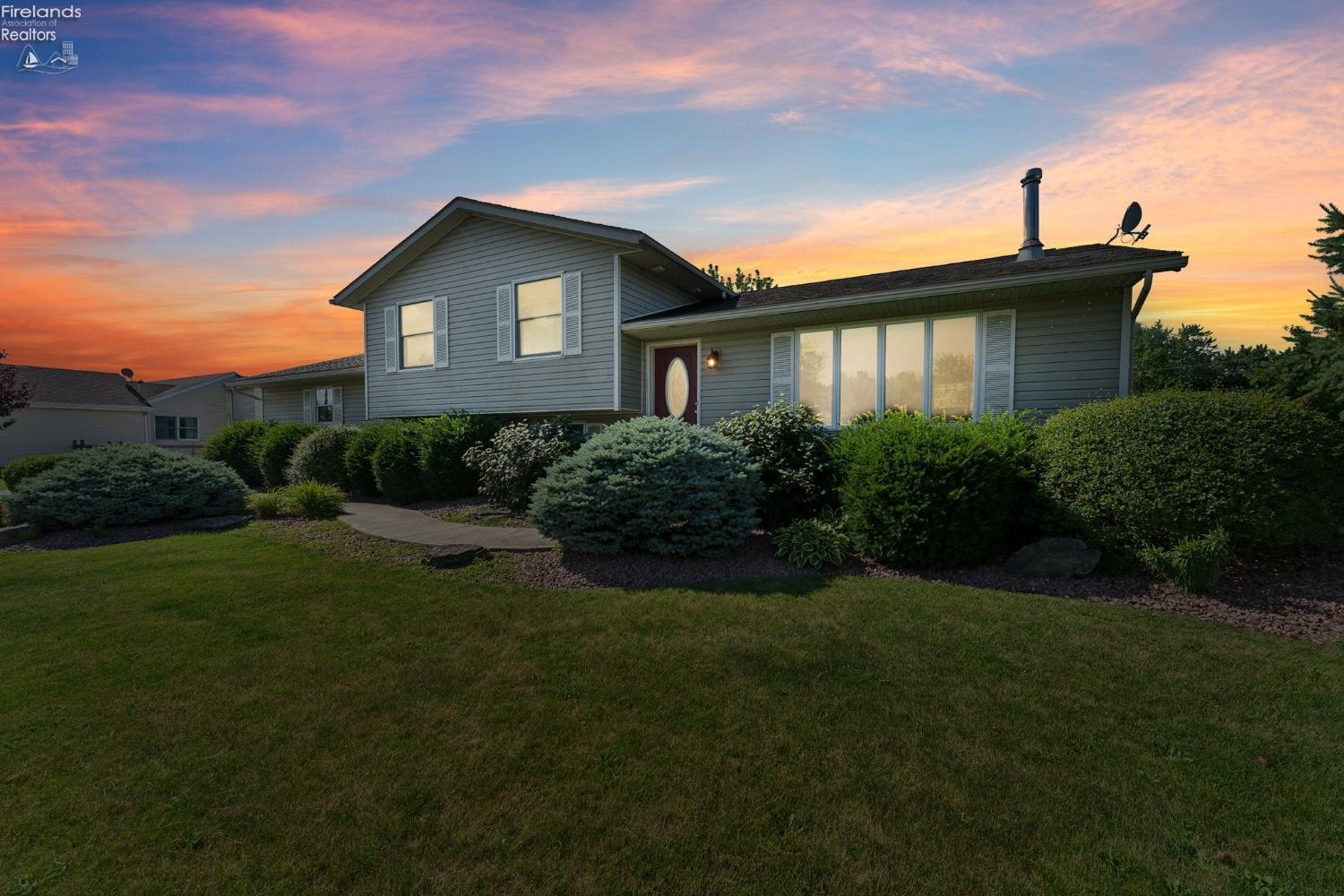 9538 W Oak Harbor SE Road