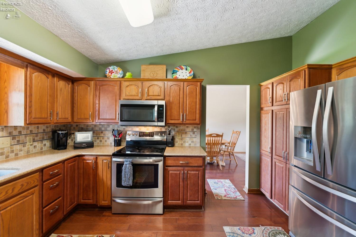 9538 W Oak Harbor SE Road