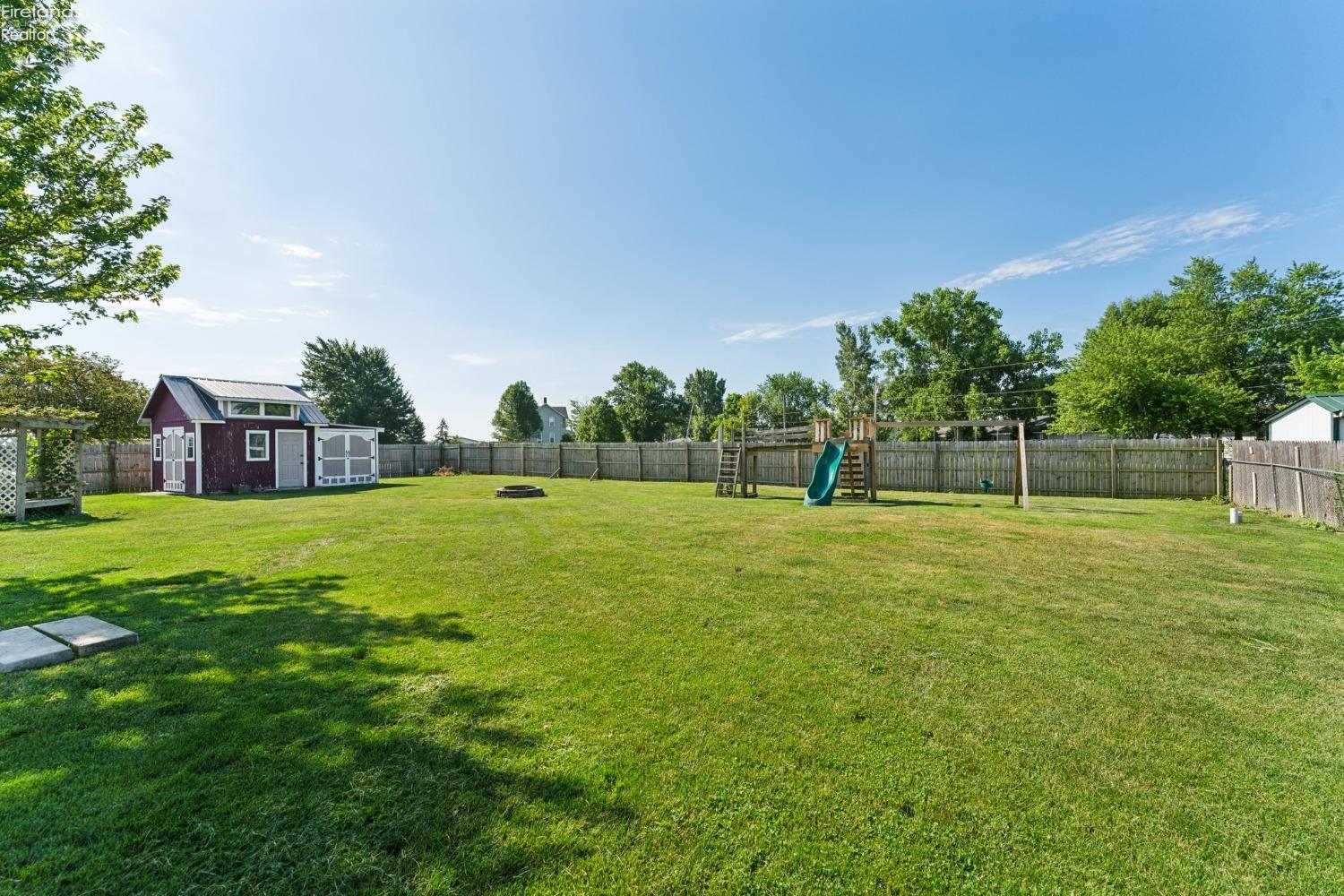 9538 W Oak Harbor SE Road