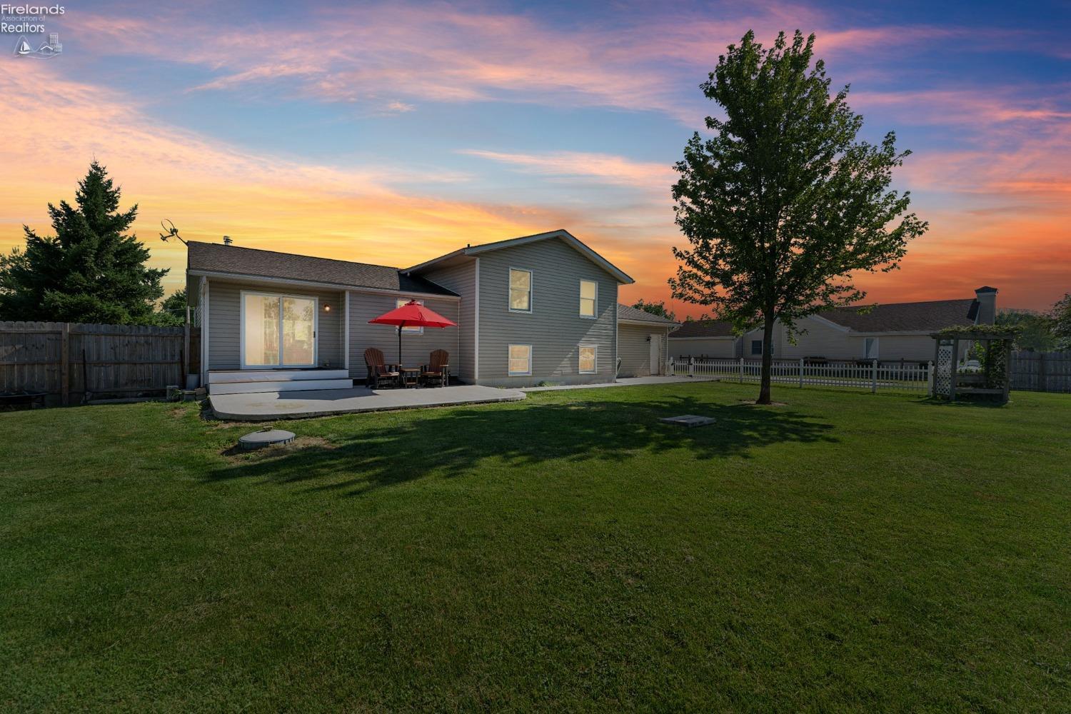 9538 W Oak Harbor SE Road