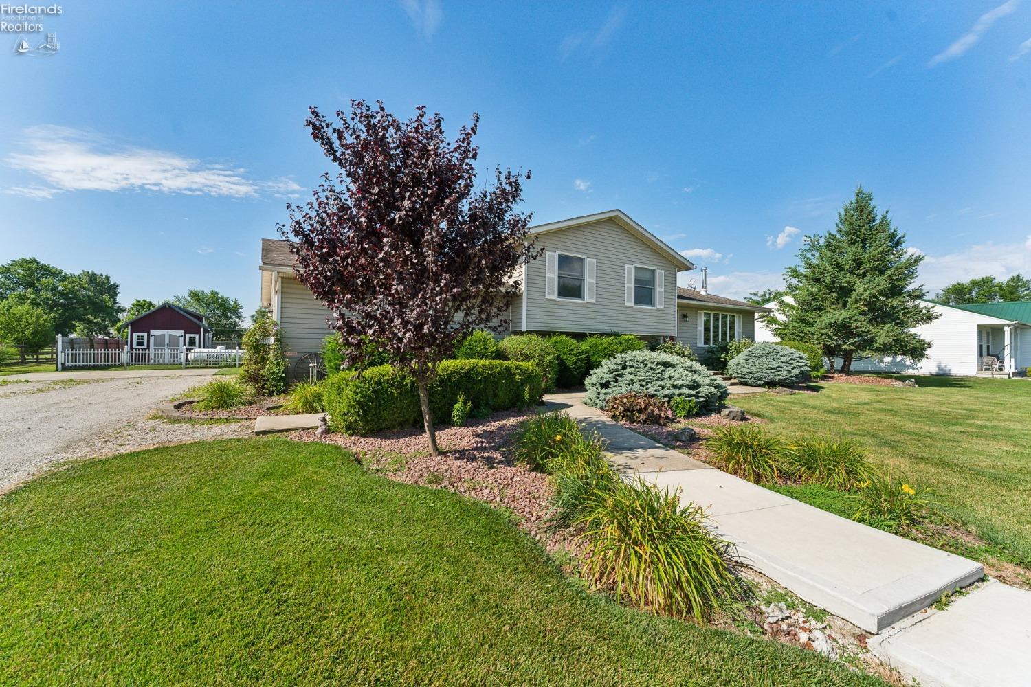 9538 W Oak Harbor SE Road