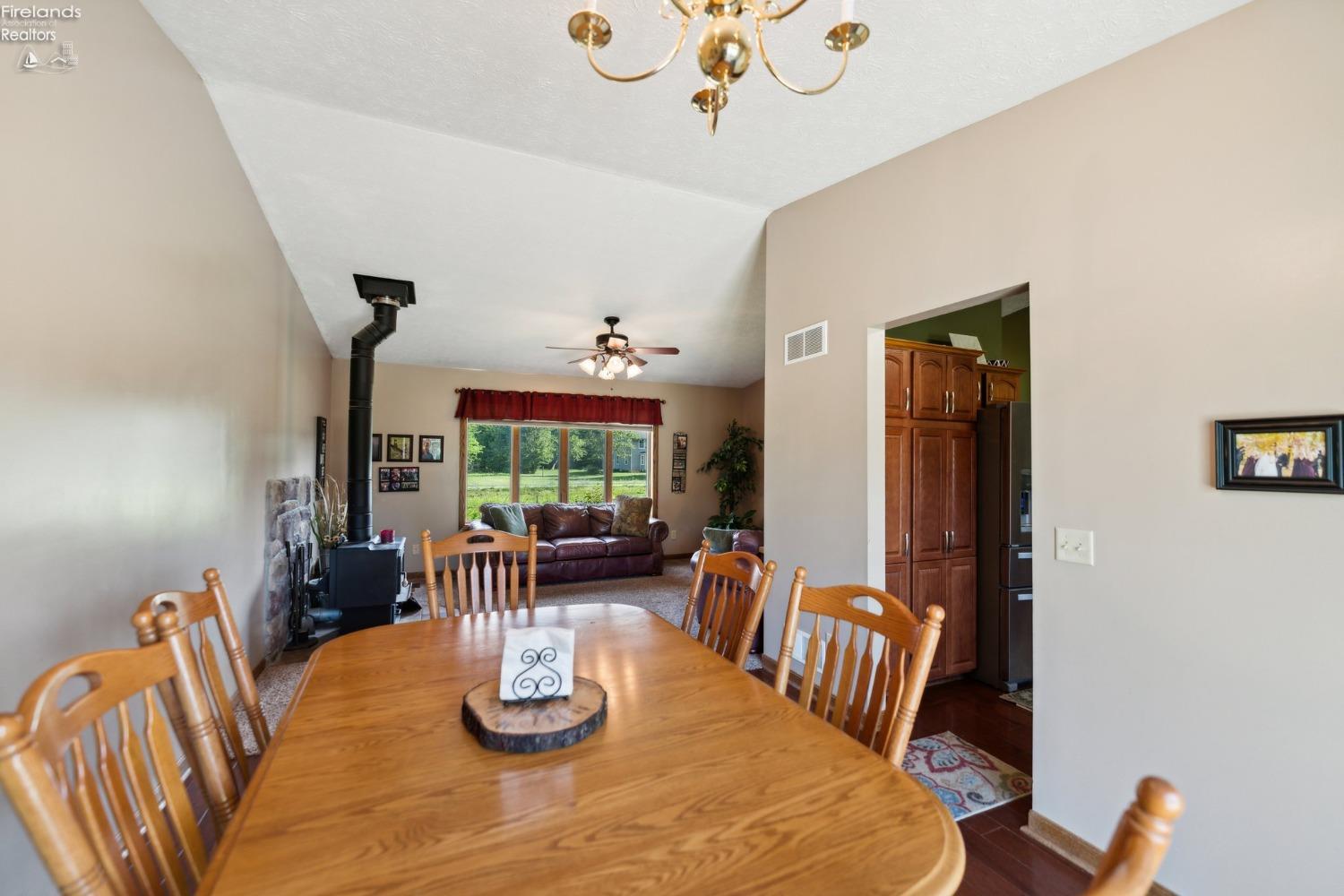 9538 W Oak Harbor SE Road