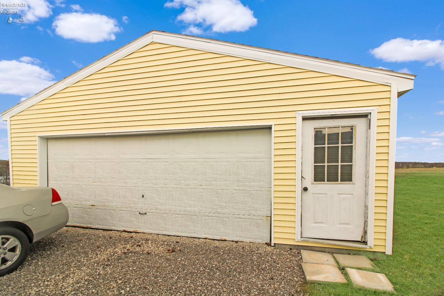 143 Spring Crest Drive