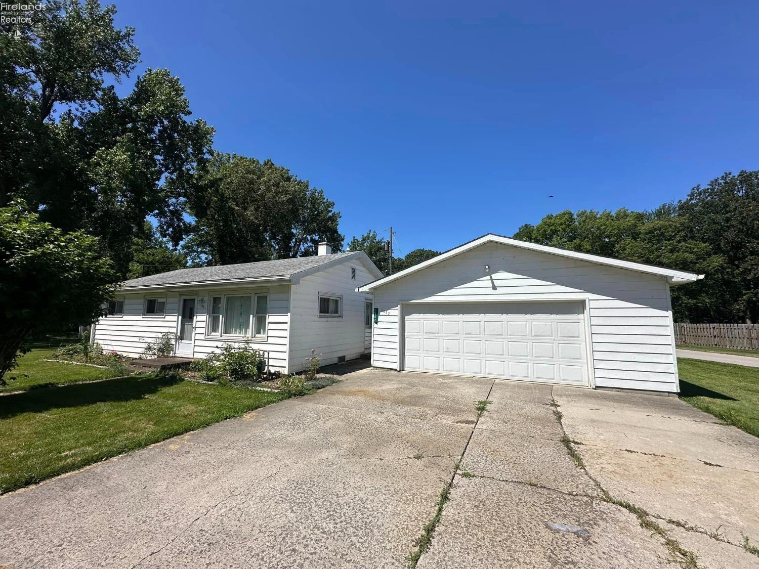 1502 Eastwood Drive
