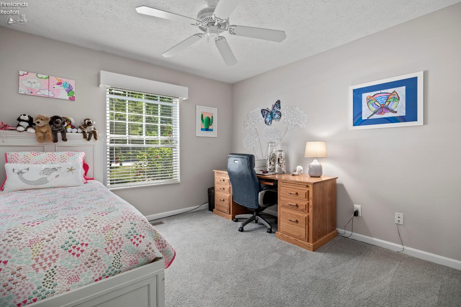 214 Oakdale Circle