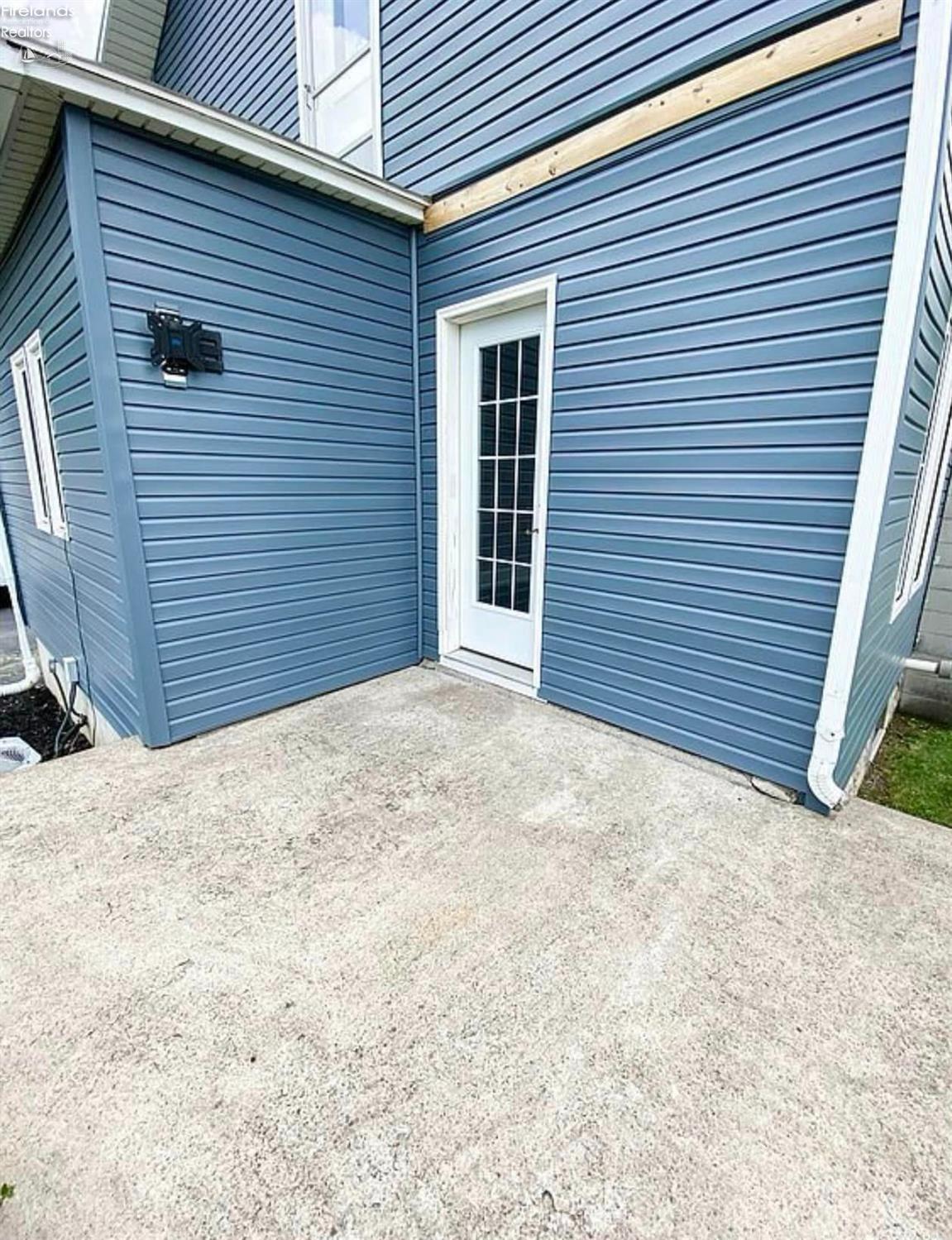 133 Robert Avenue