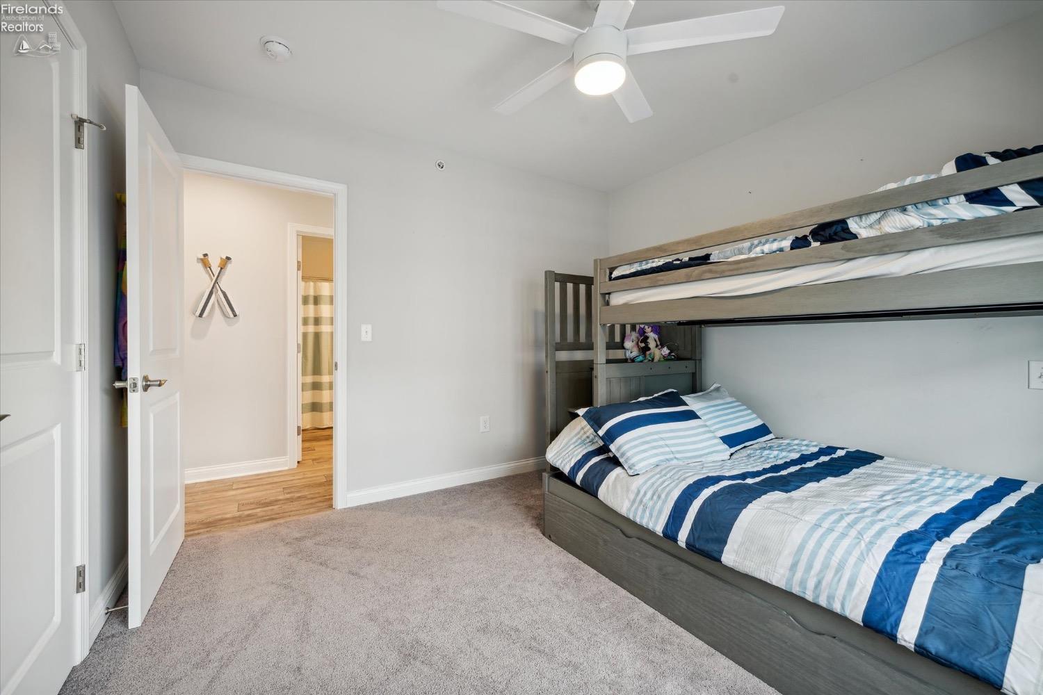 2610 Waterside Court Drive 532