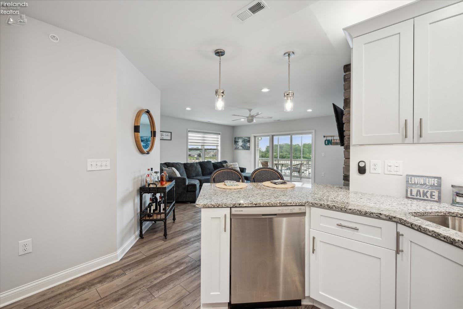 2610 Waterside Court Drive 532