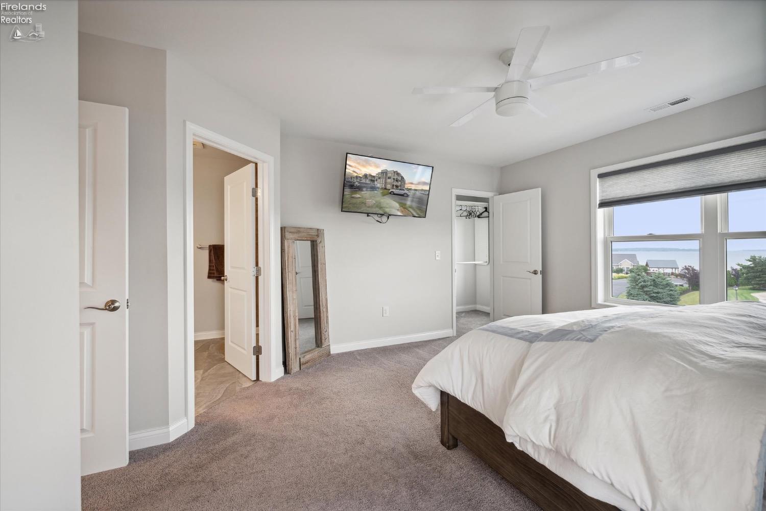 2610 Waterside Court Drive 532