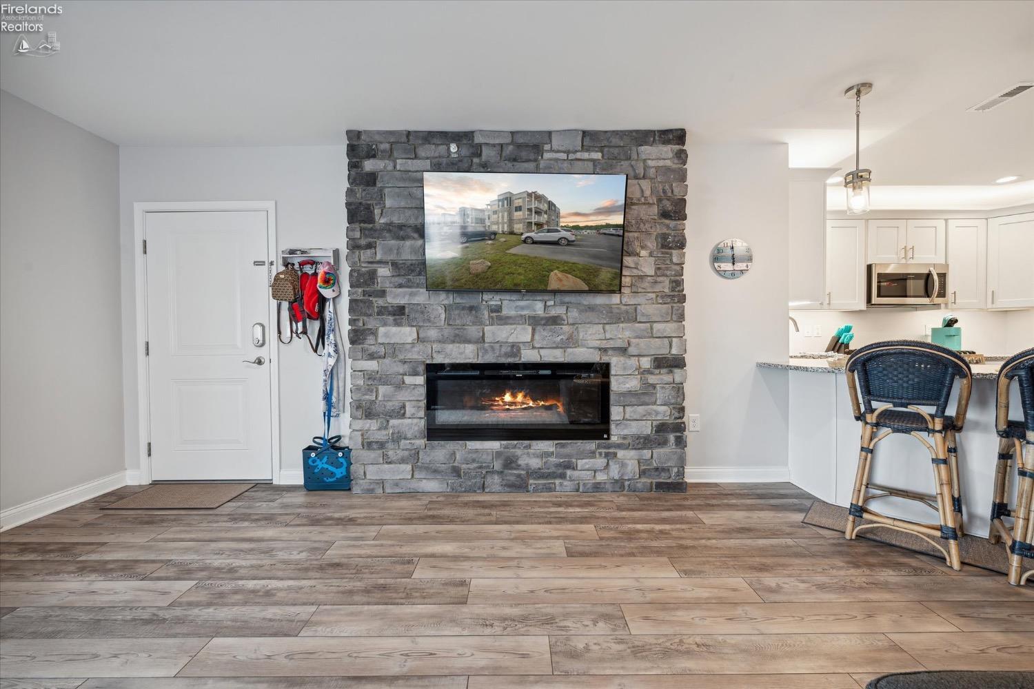 2610 Waterside Court Drive 532