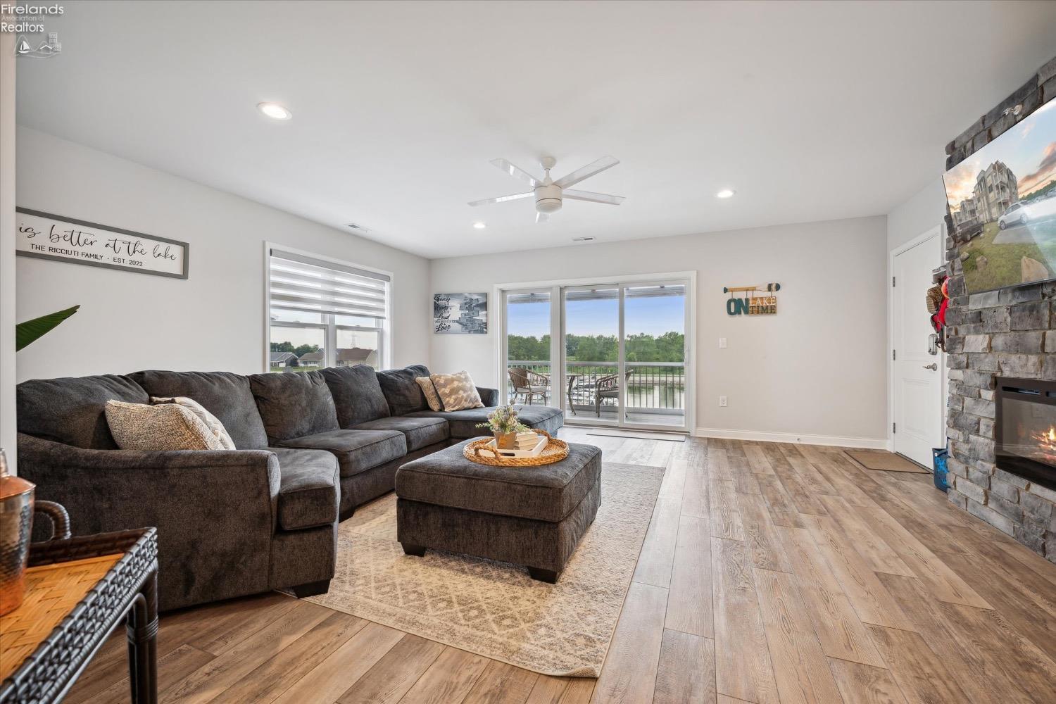 2610 Waterside Court Drive 532