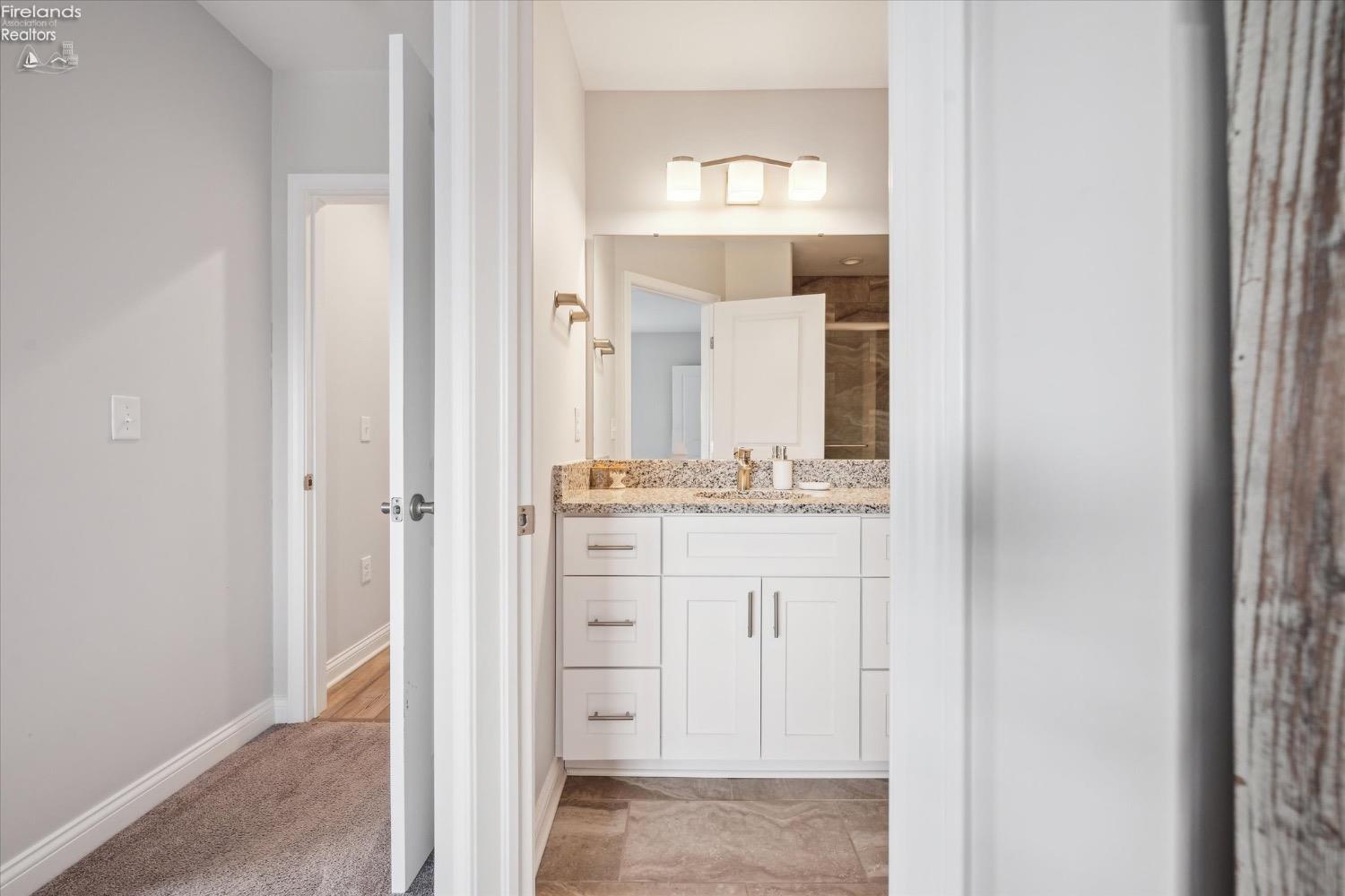 2610 Waterside Court Drive 532