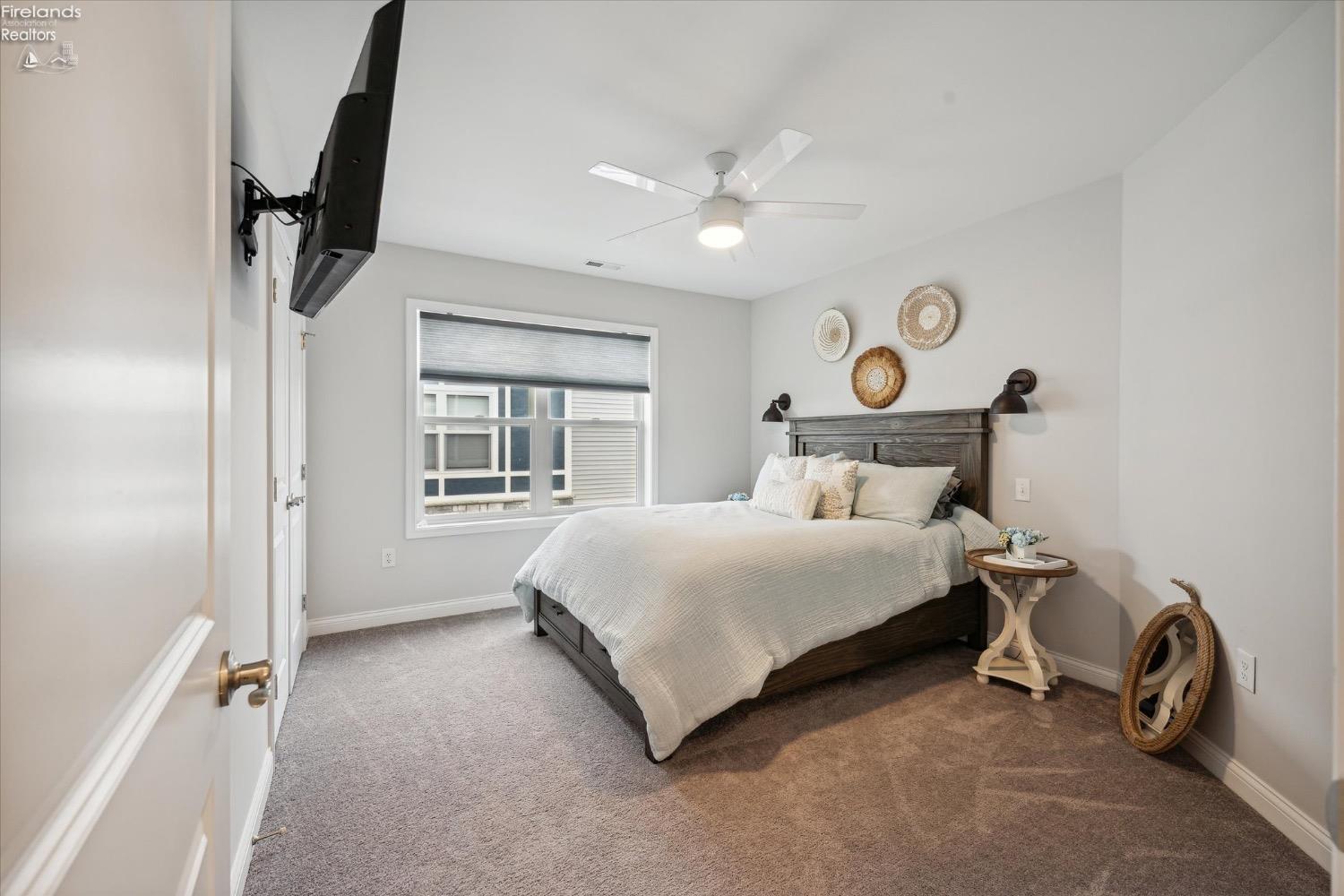 2610 Waterside Court Drive 532