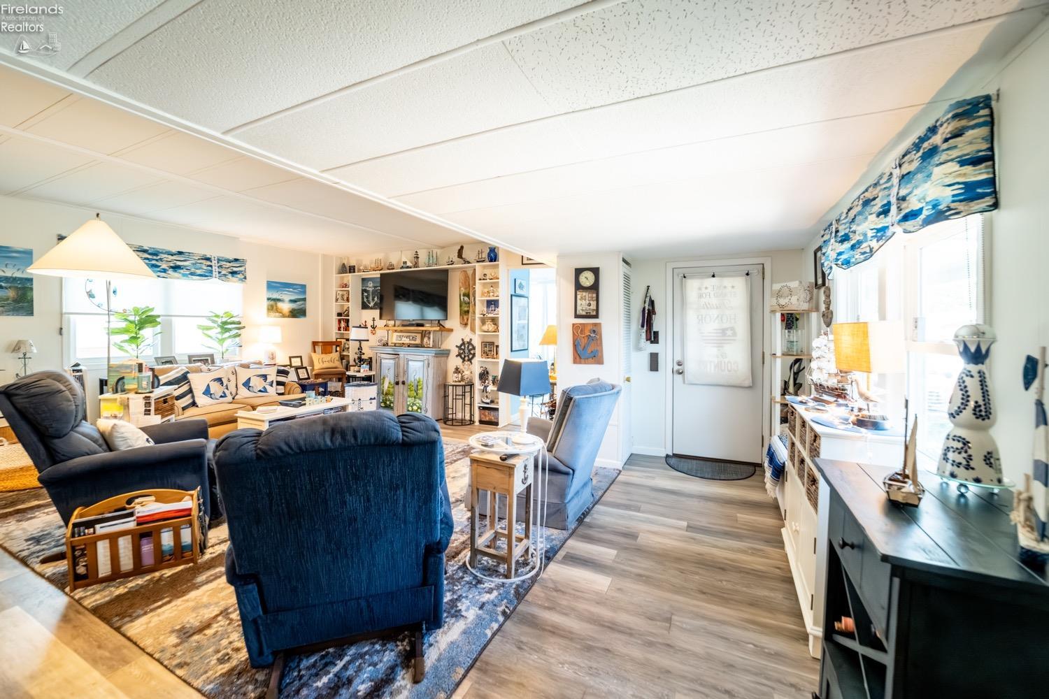 59 Rathbun Drive