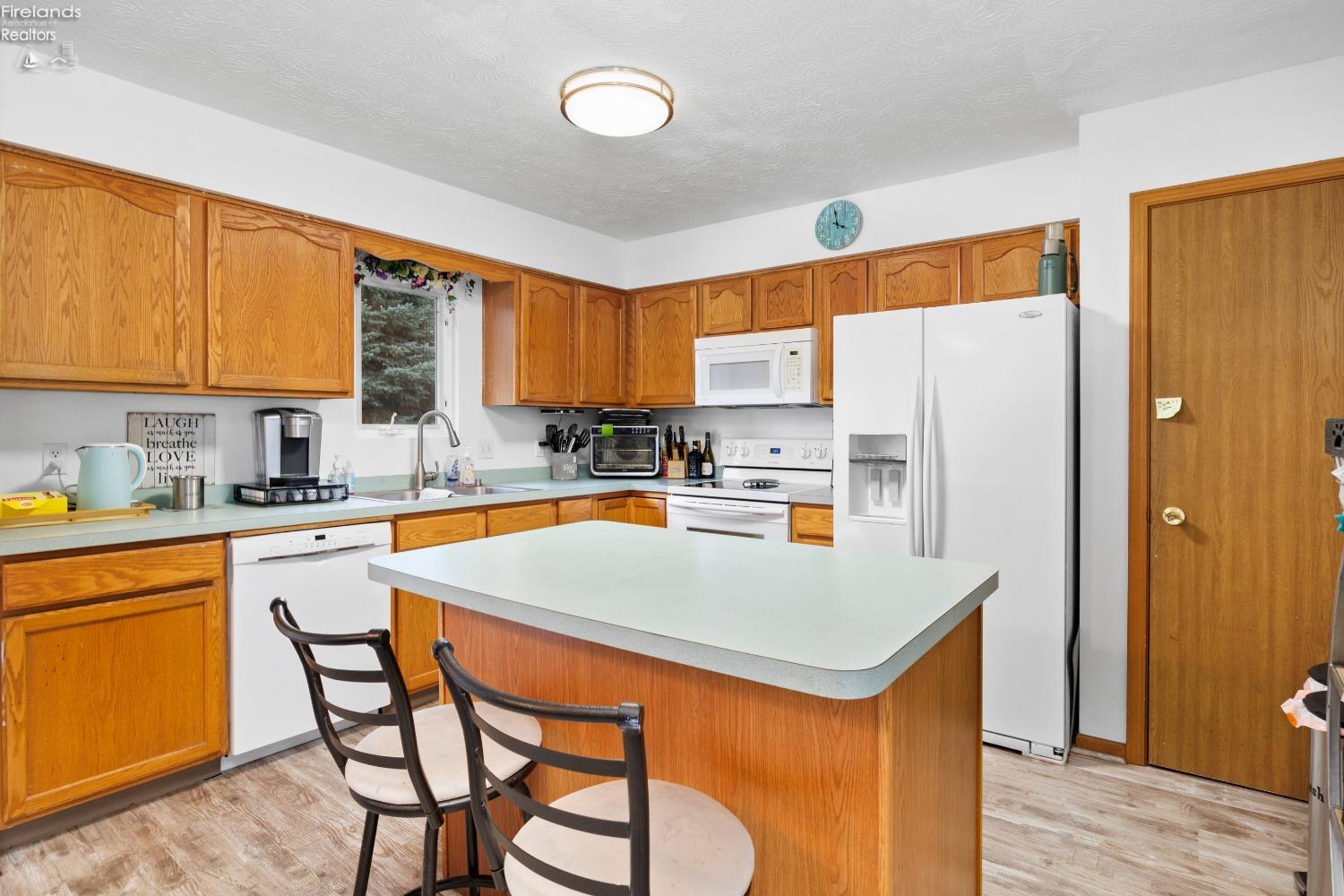 222 Bayberry