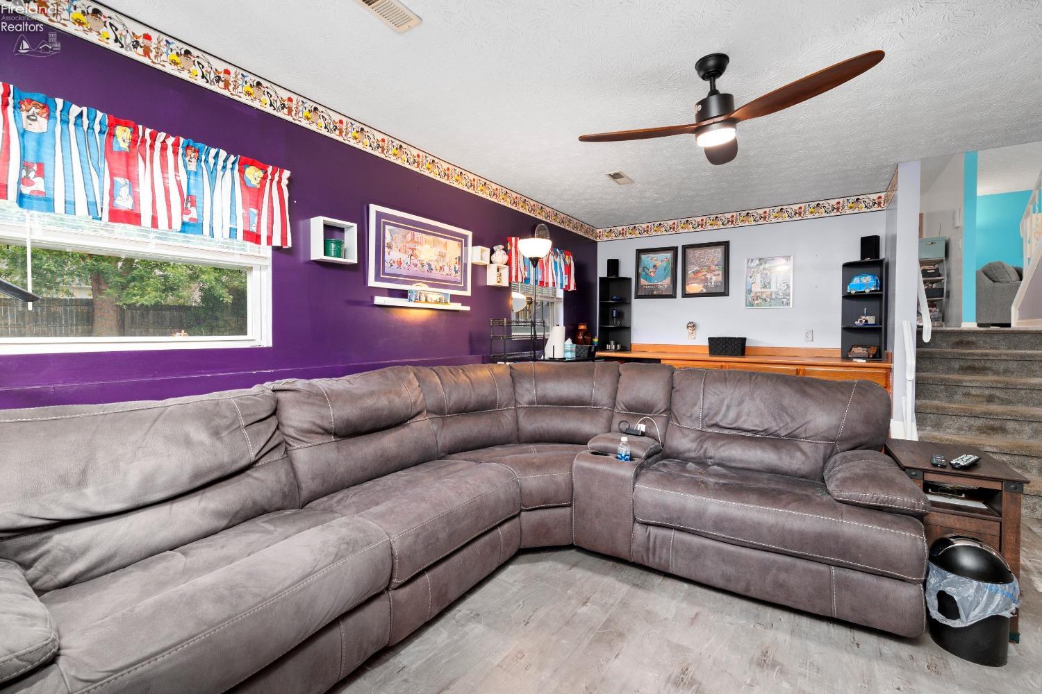222 Bayberry