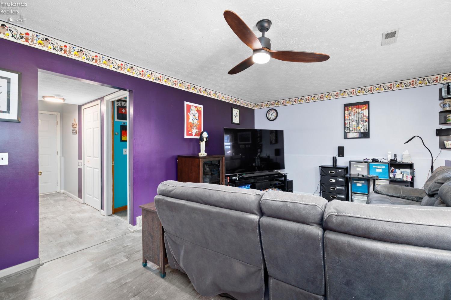 222 Bayberry