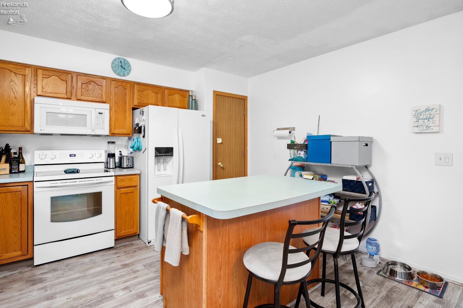 222 Bayberry