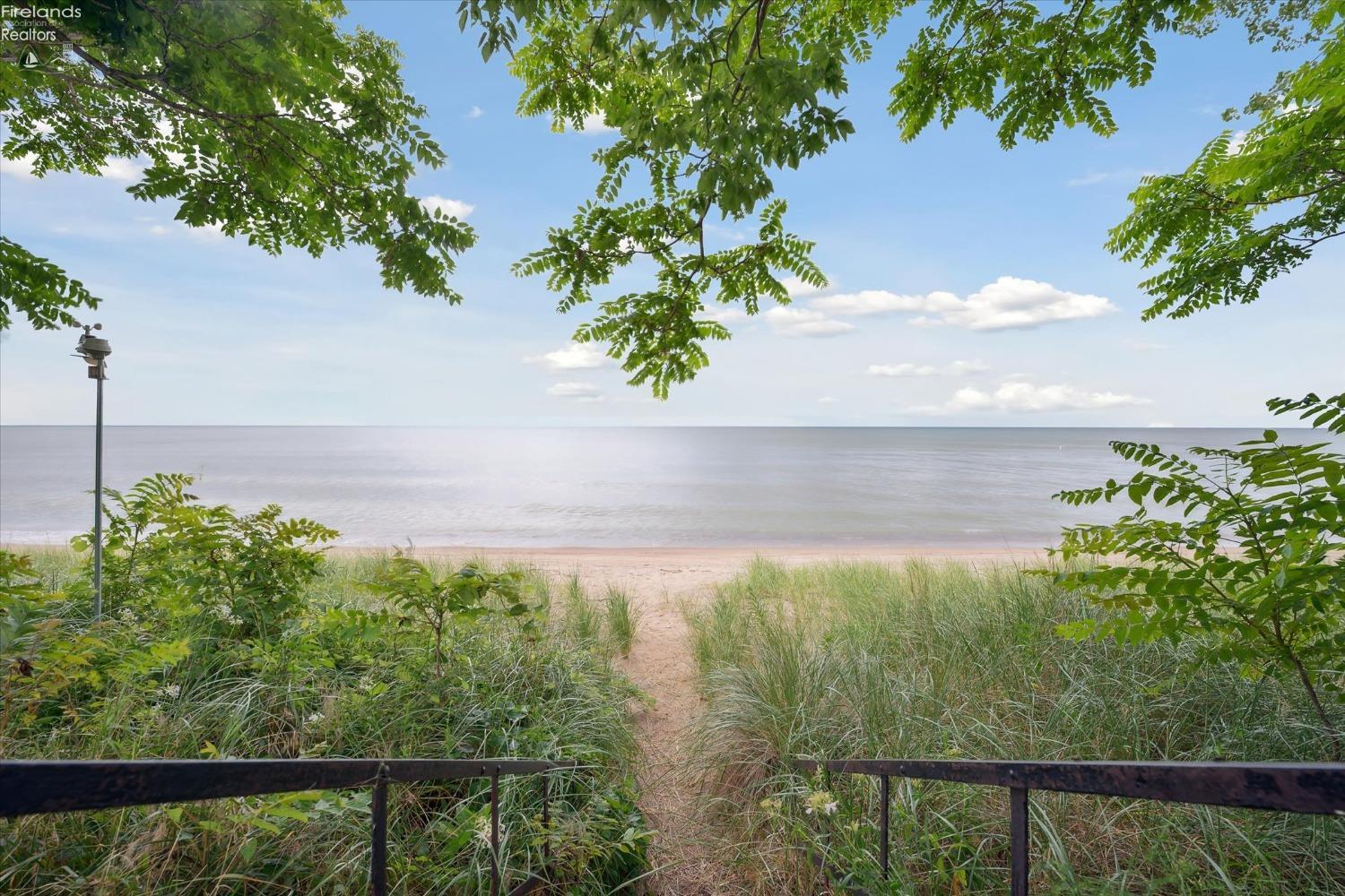 1607 Cedar Point Road