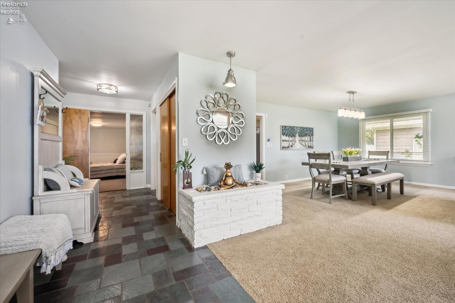 1607 Cedar Point Road