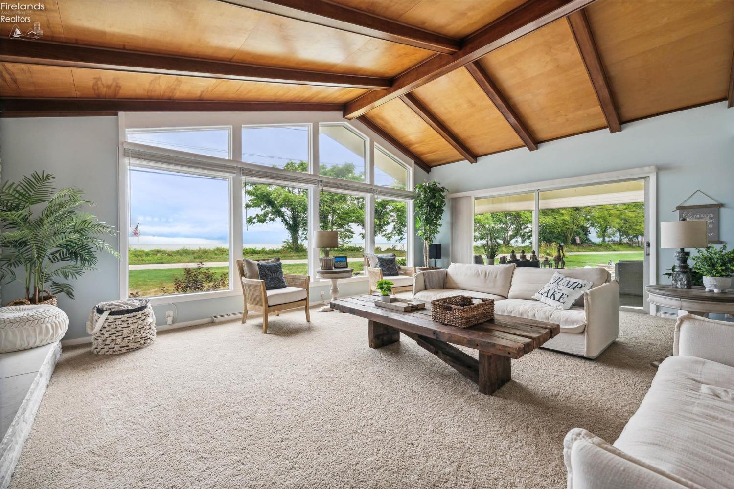 1607 Cedar Point Road