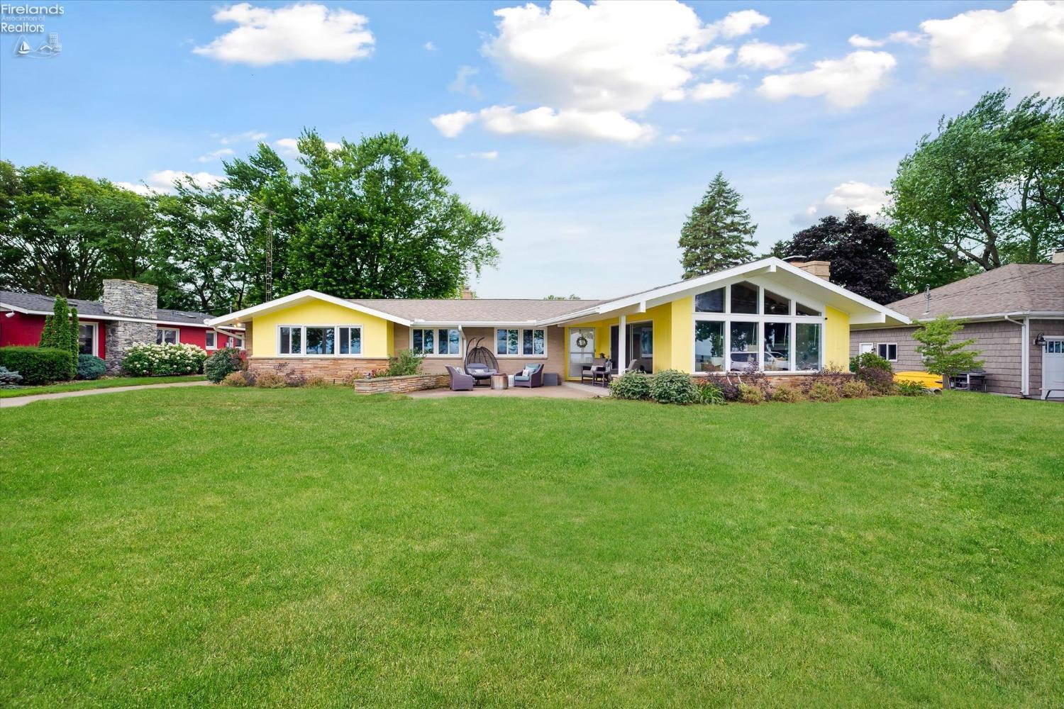 1607 Cedar Point Road