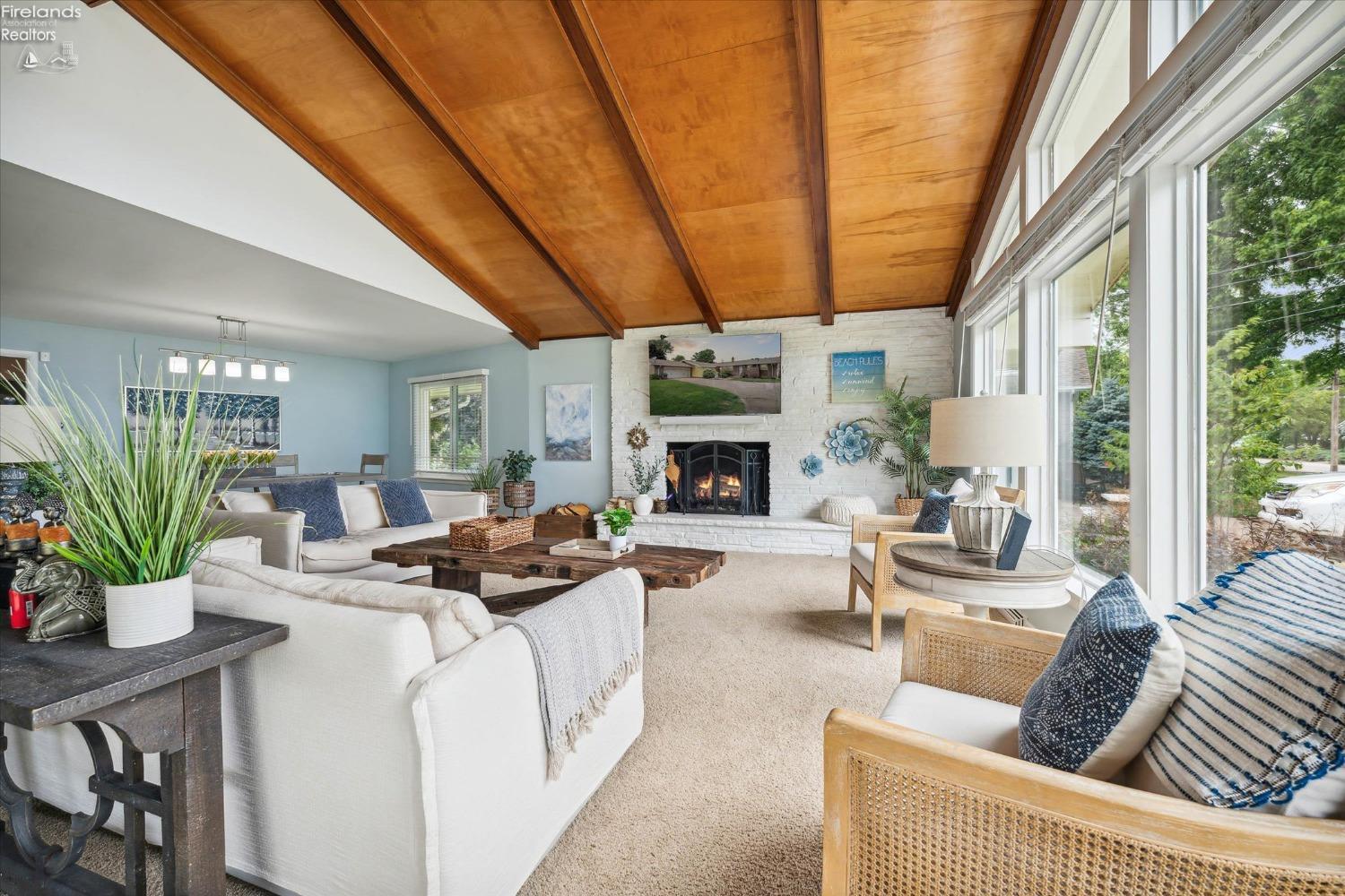 1607 Cedar Point Road