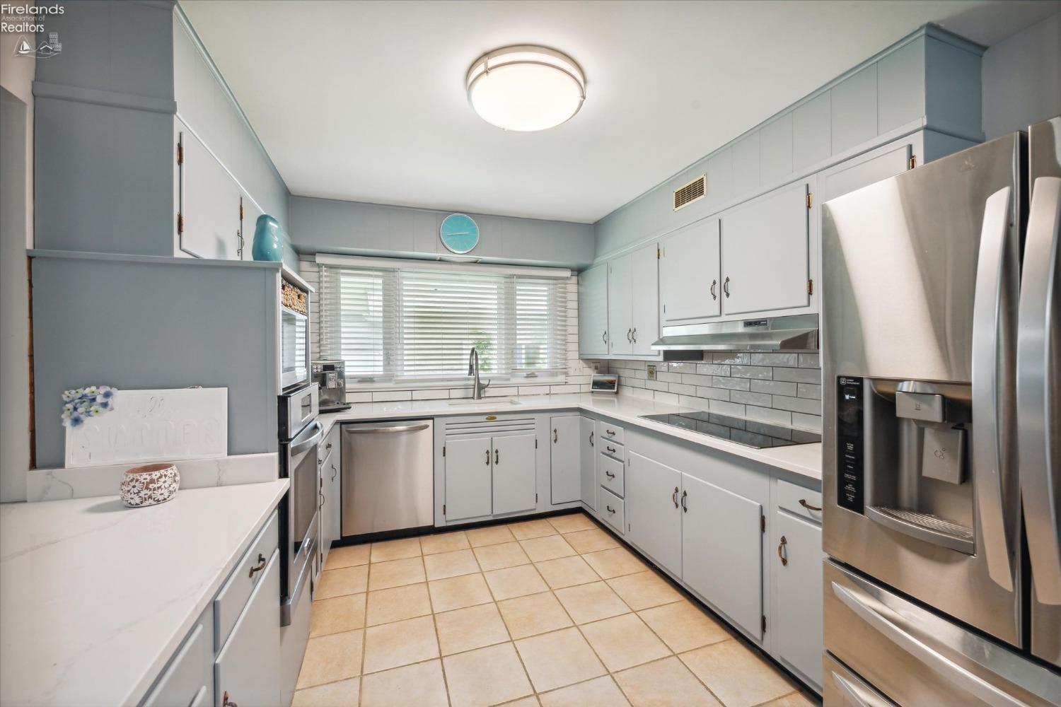 1607 Cedar Point Road