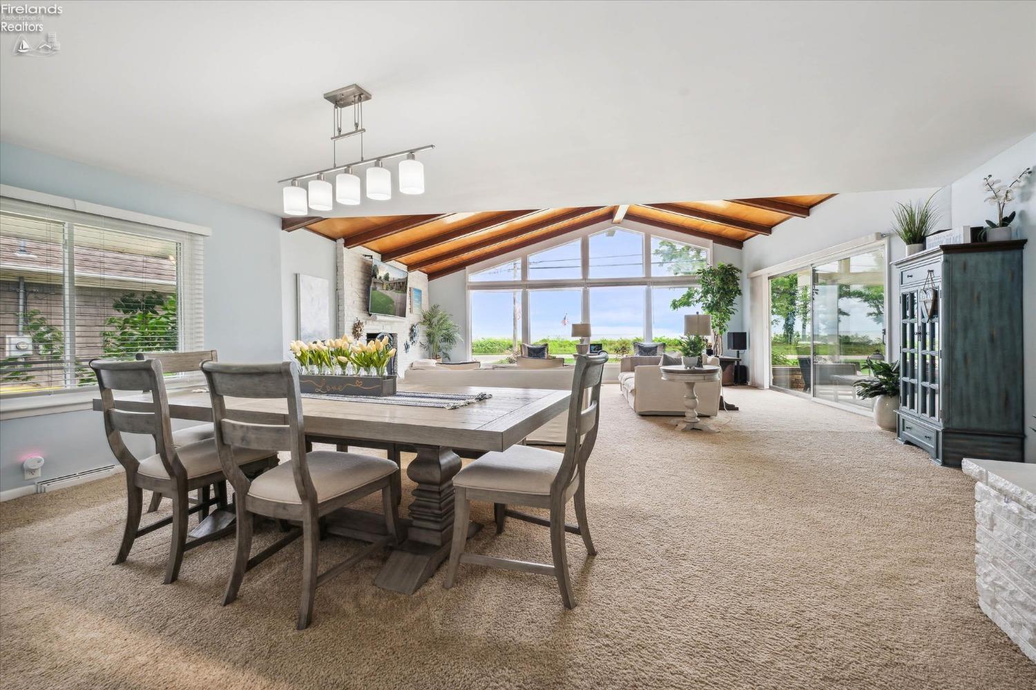 1607 Cedar Point Road