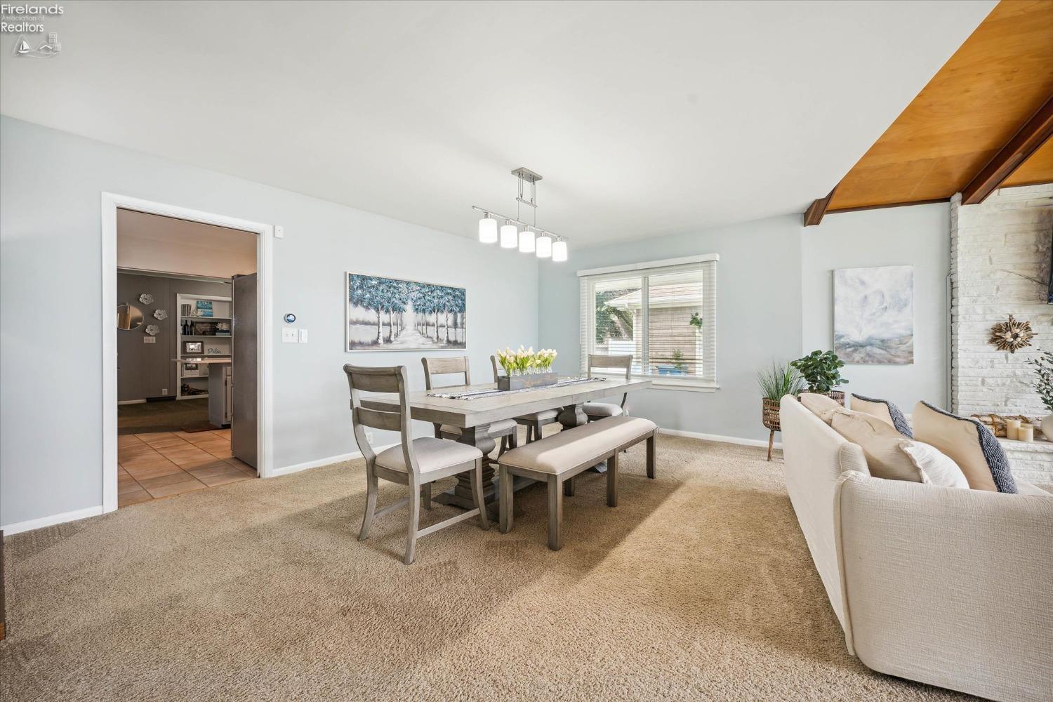 1607 Cedar Point Road