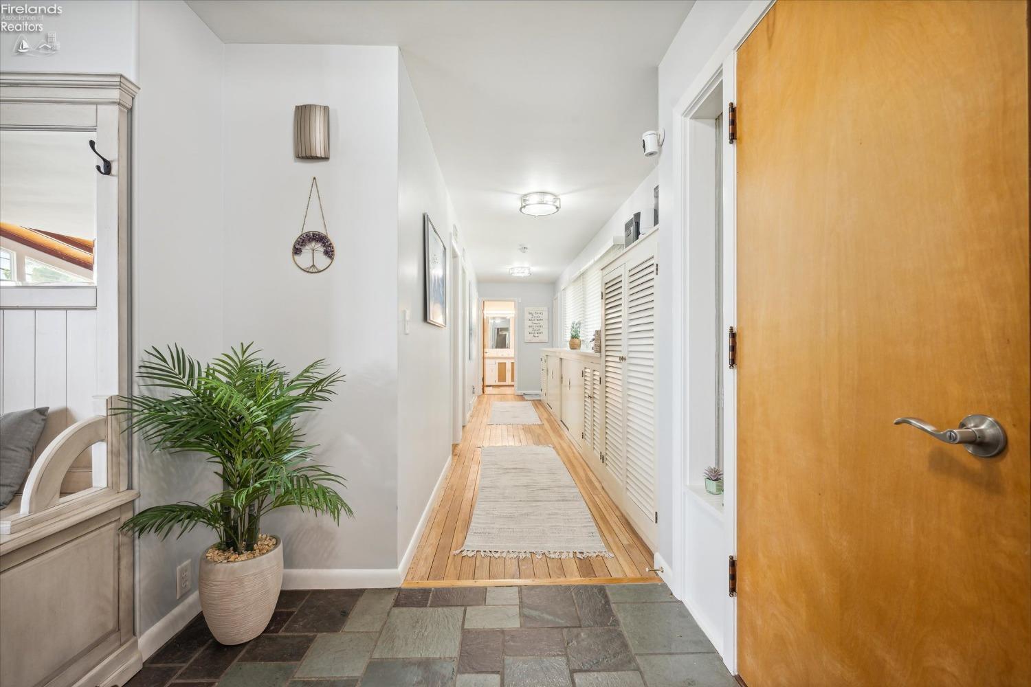 1607 Cedar Point Road