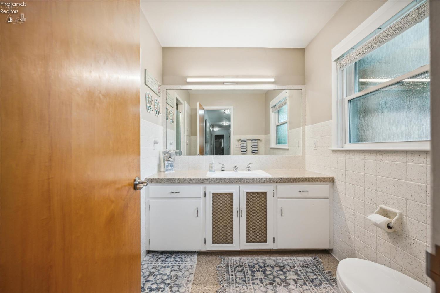 1607 Cedar Point Road