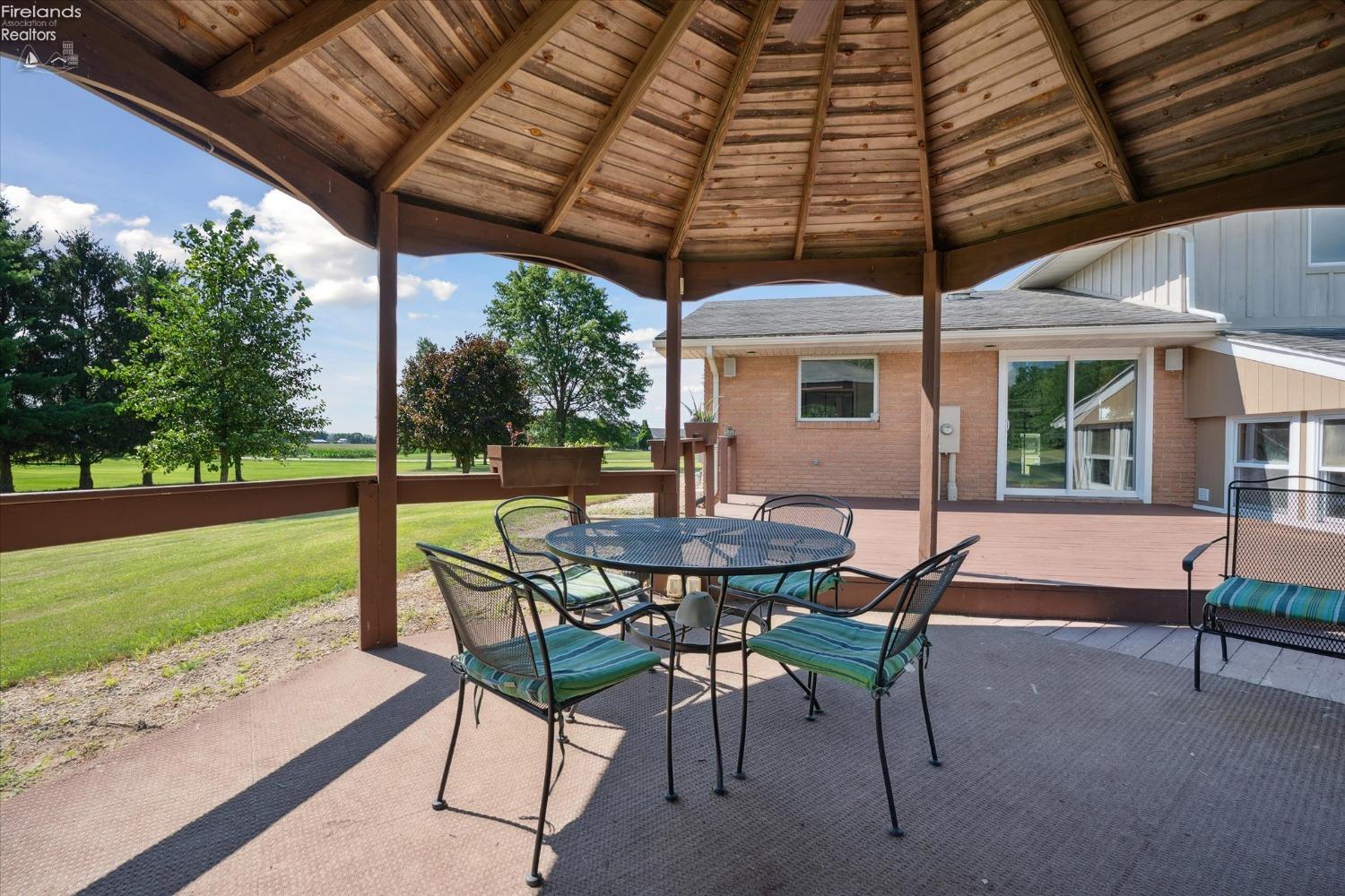 7278 S Township Rd. 94