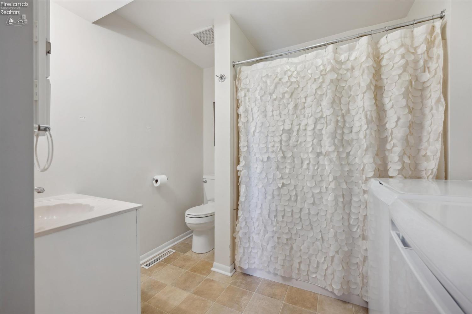 7278 S Township Rd. 94