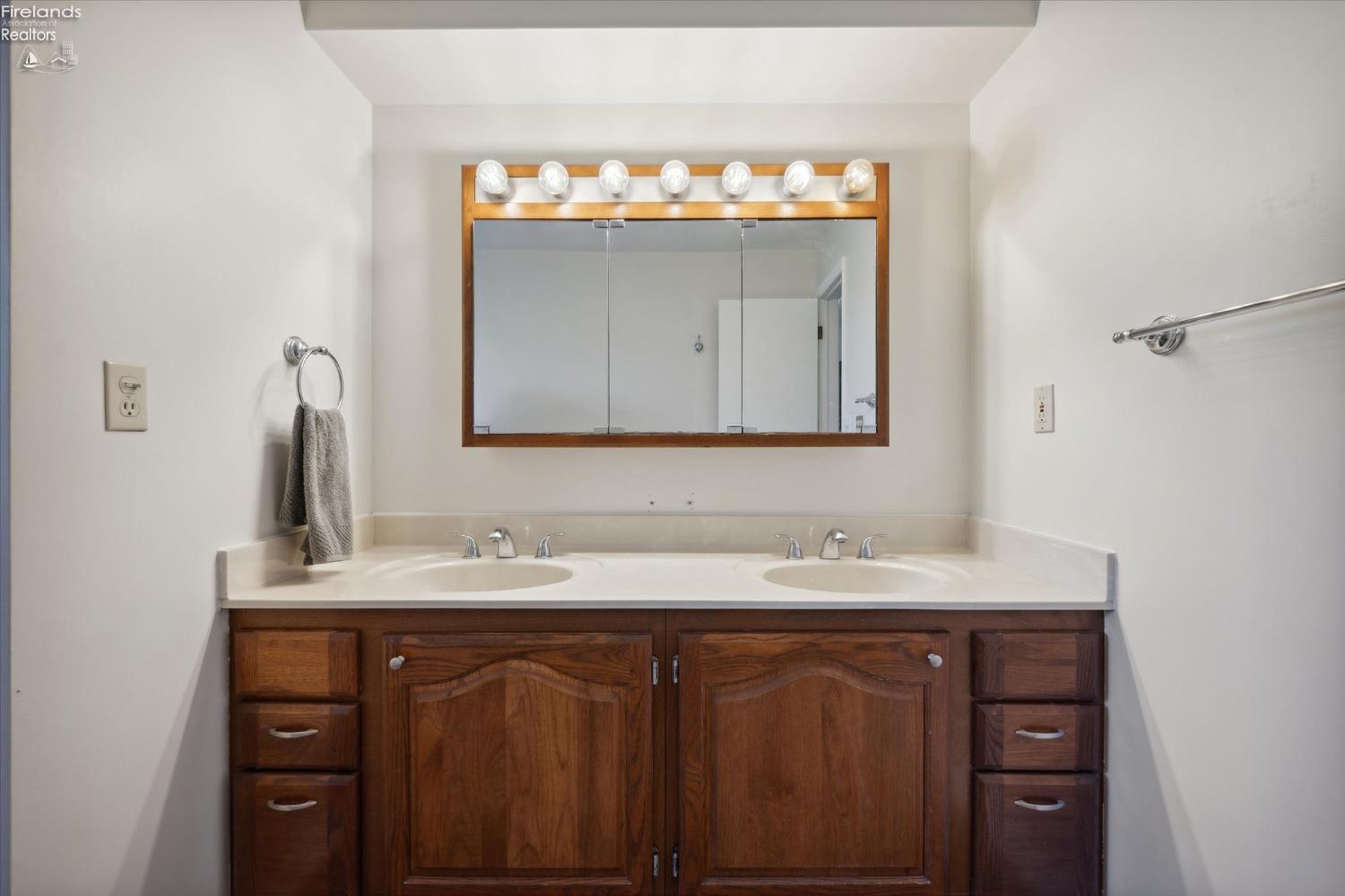 7278 S Township Rd. 94