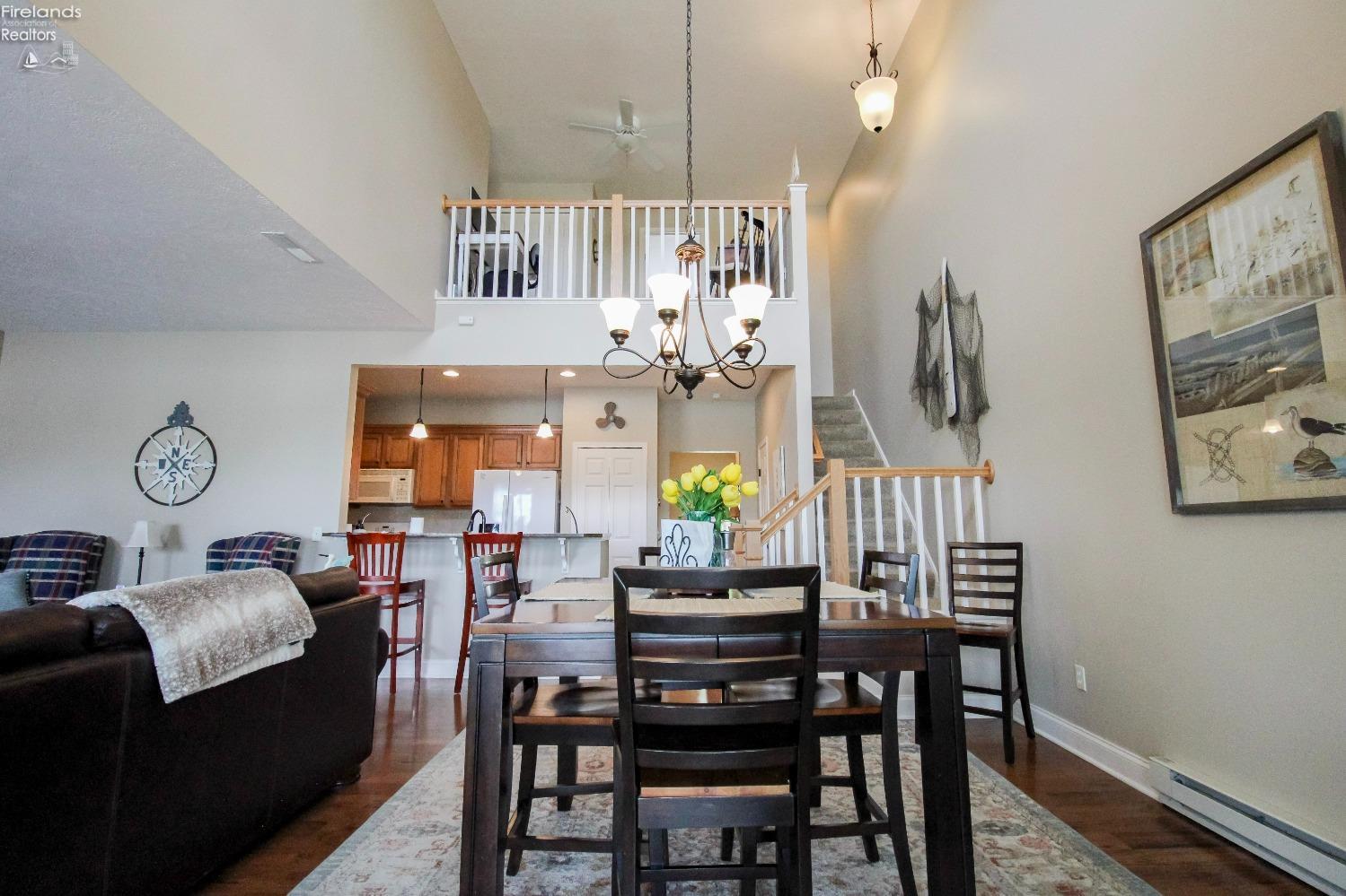 5303 Swan Drive G2