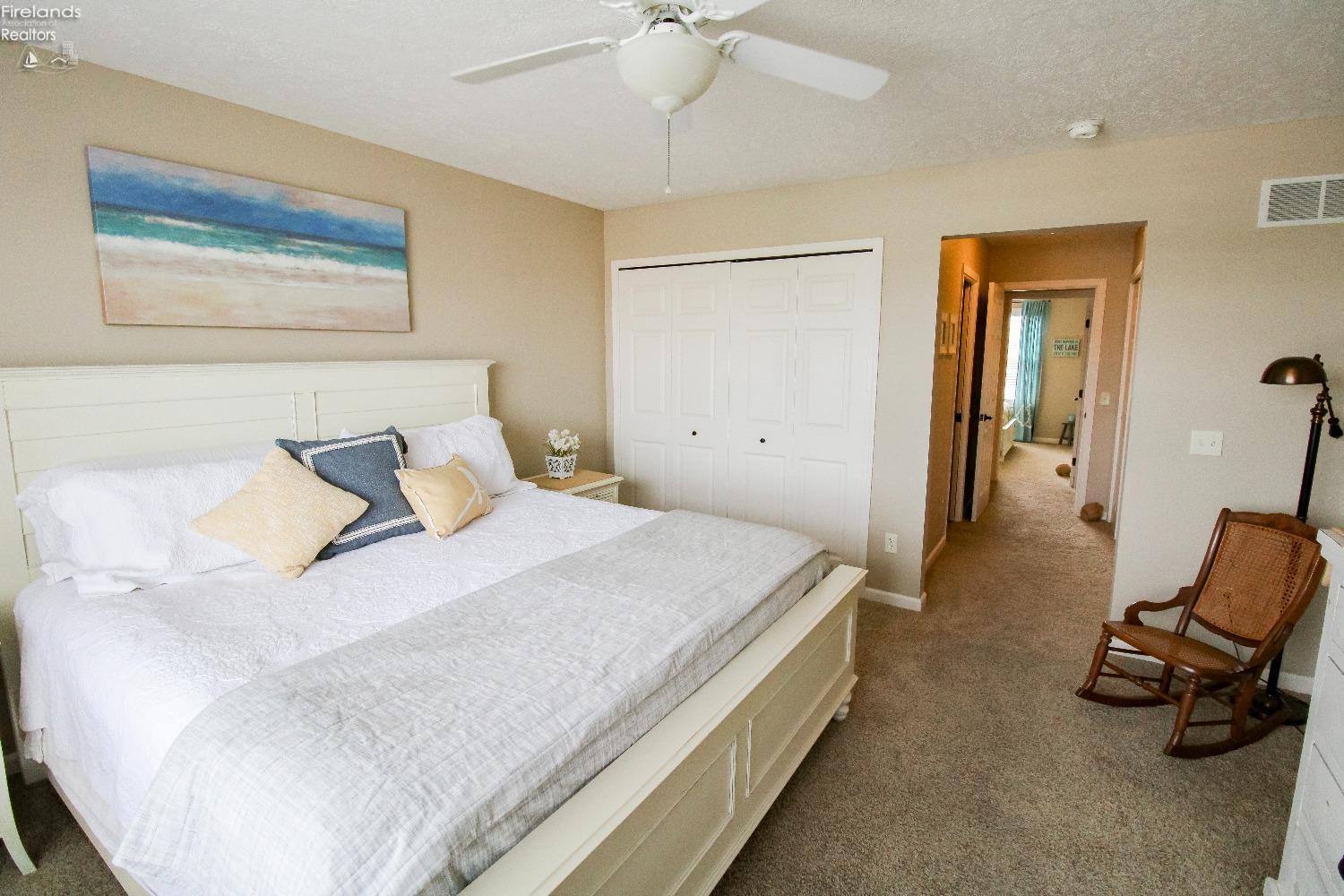 5303 Swan Drive G2
