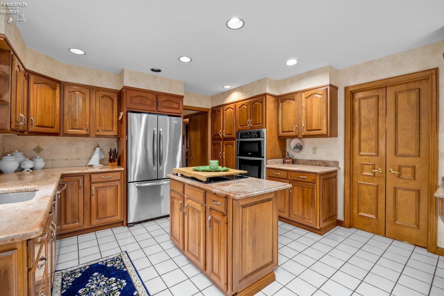 2211 Pebblebrook Rd. 5B