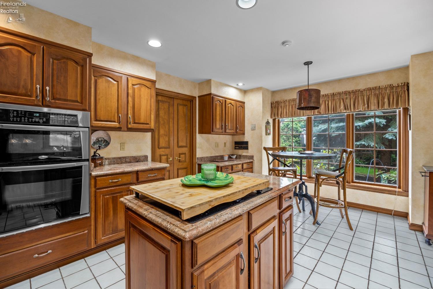 2211 Pebblebrook Rd. 5B