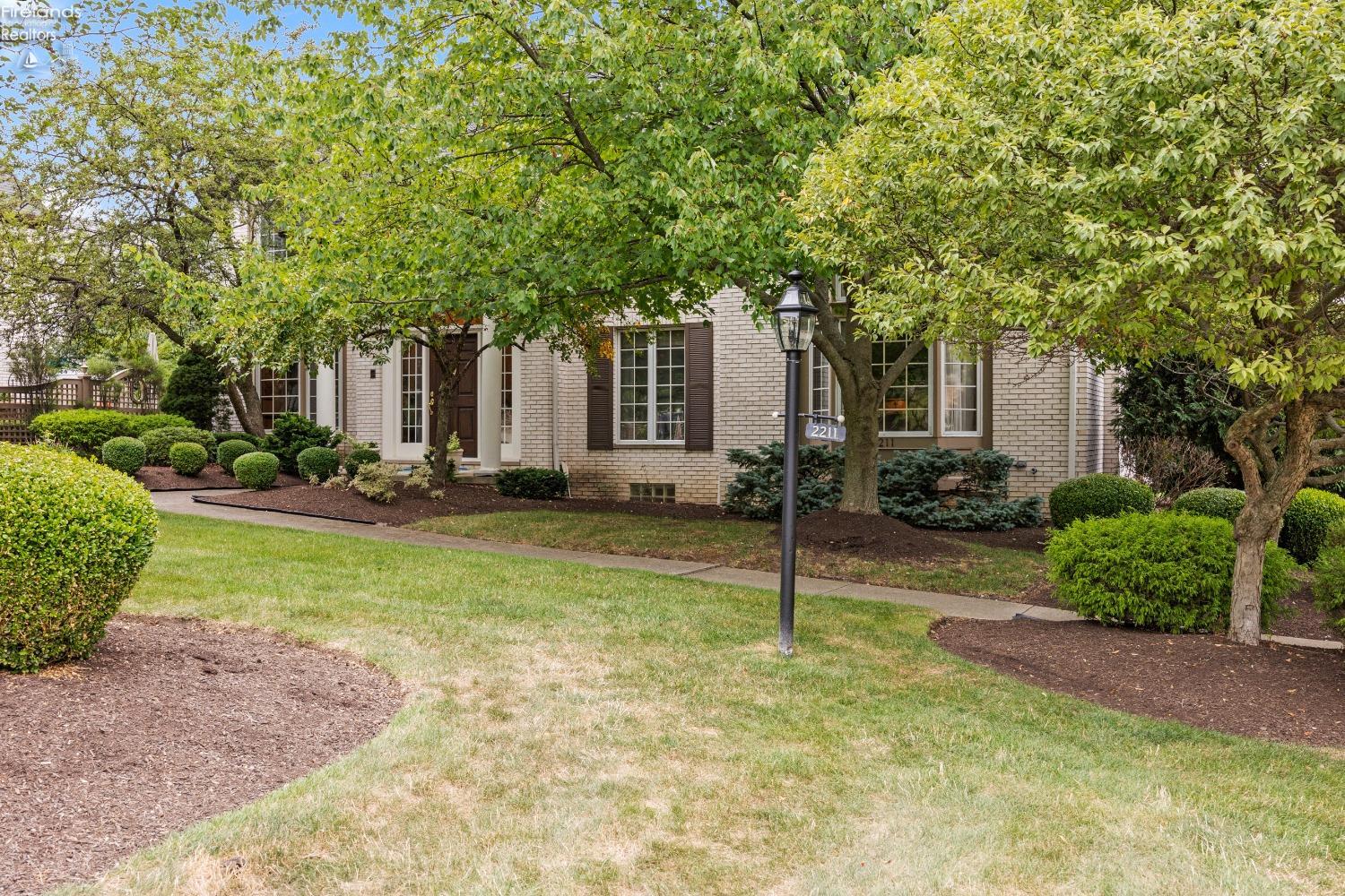 2211 Pebblebrook Rd. 5B