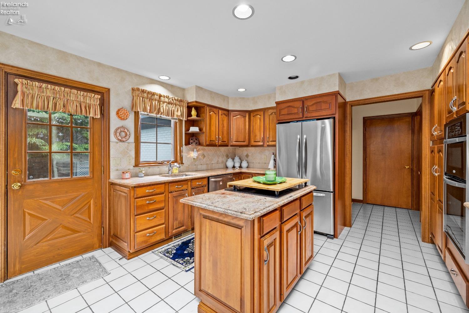 2211 Pebblebrook Rd. 5B