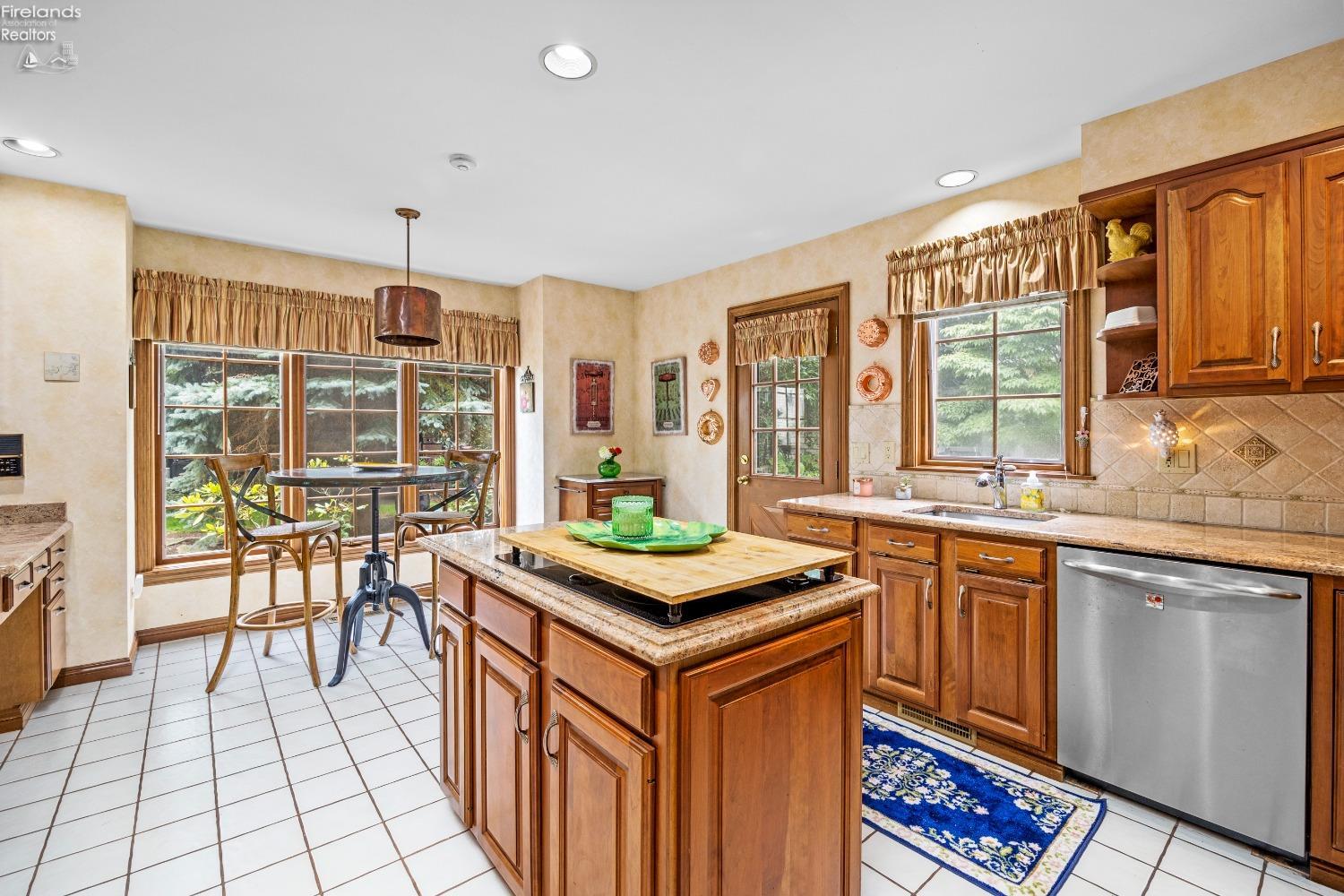 2211 Pebblebrook Rd. 5B