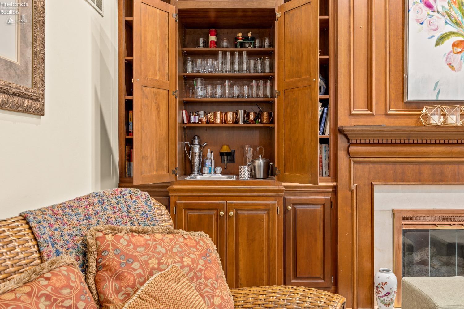 2211 Pebblebrook Rd. 5B