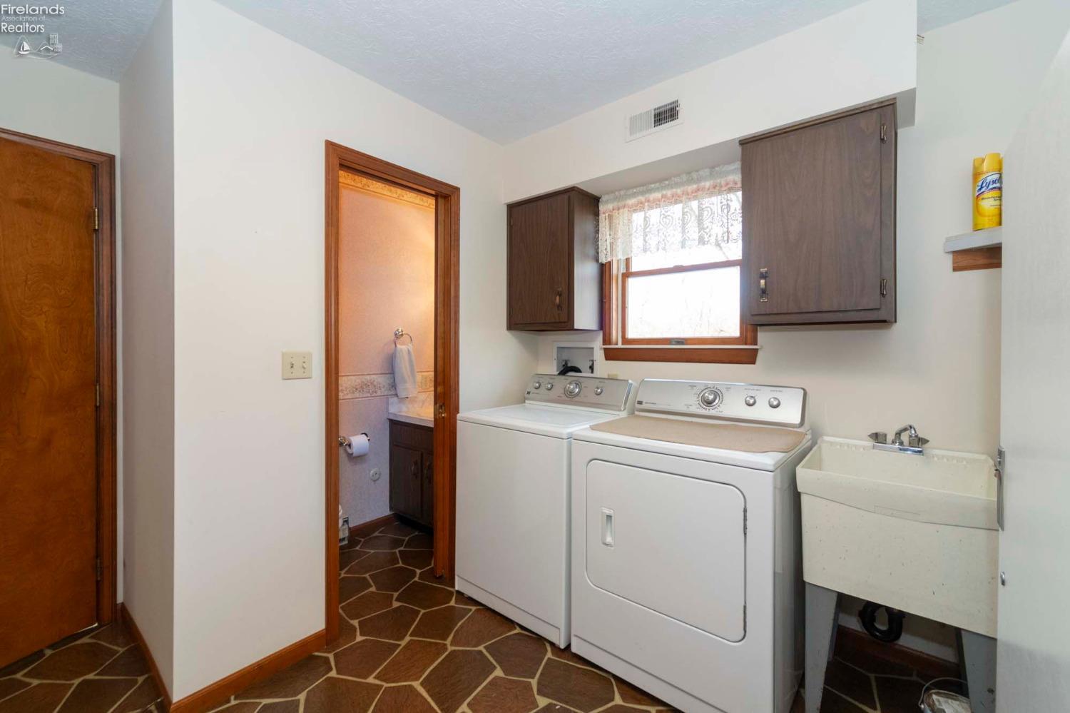 3417 Willow Glen