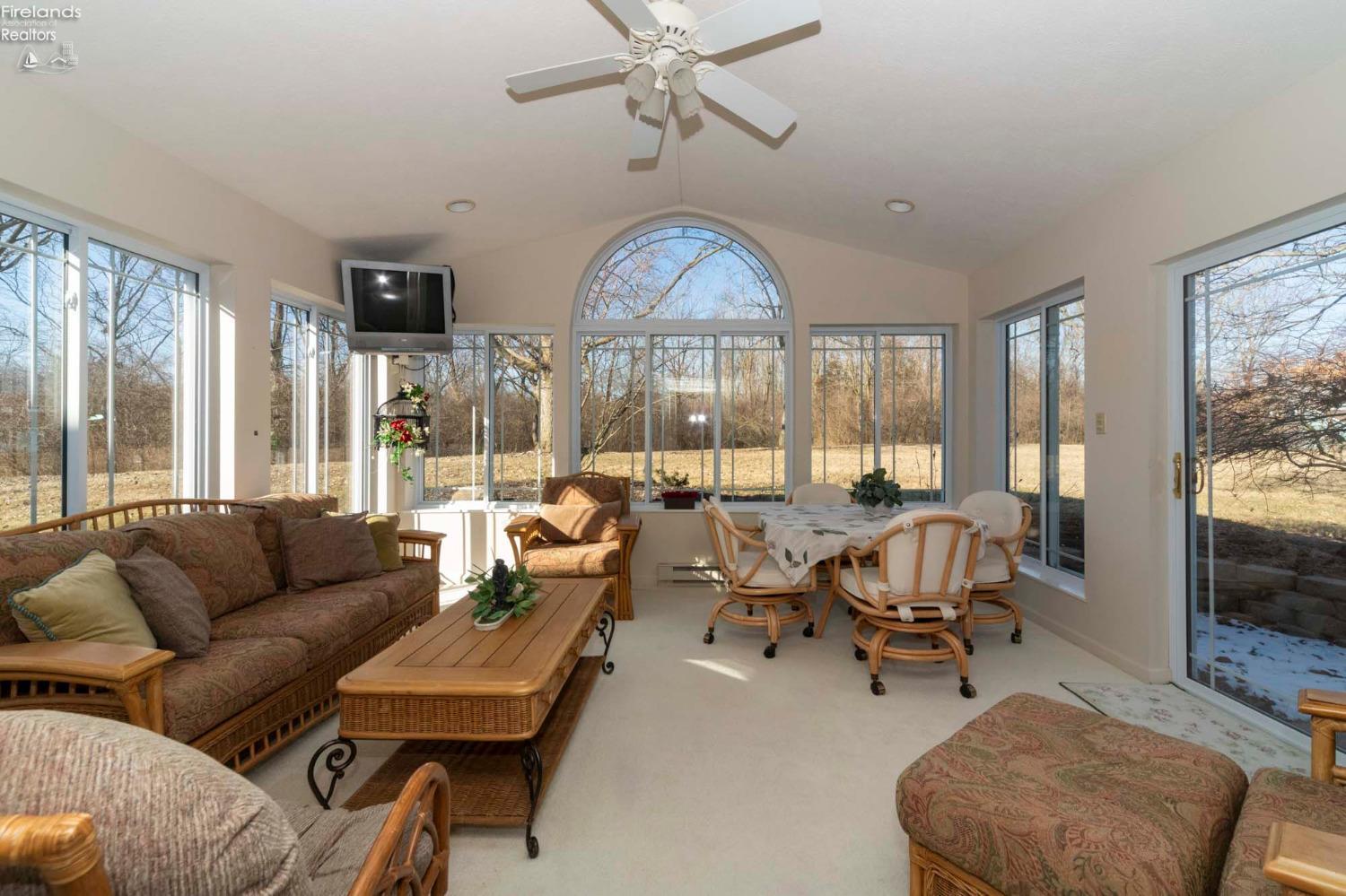 3417 Willow Glen