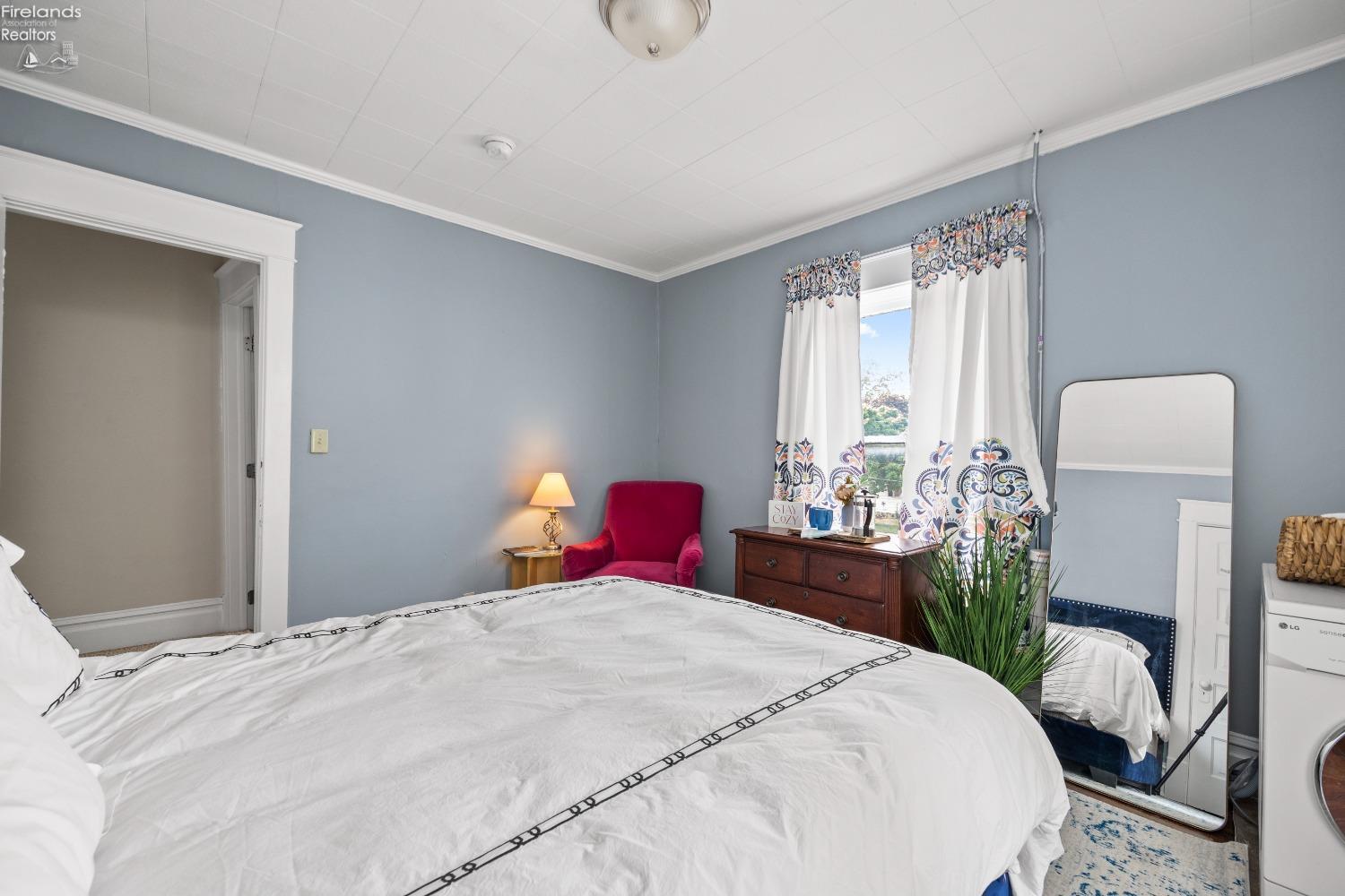 230 Washington Street