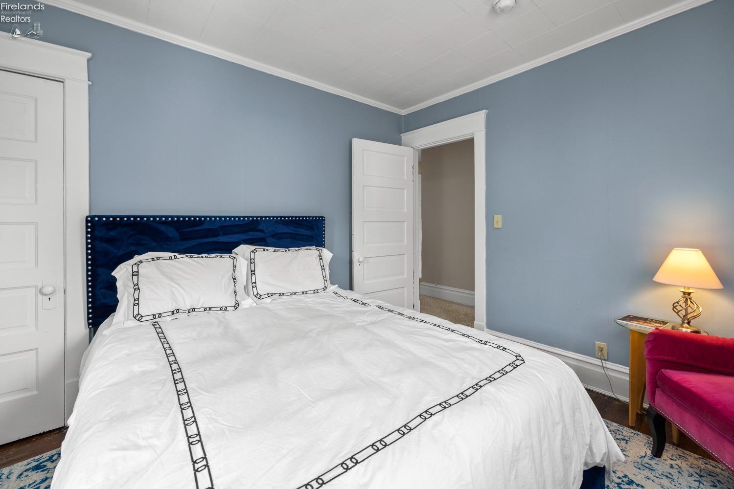 230 Washington Street